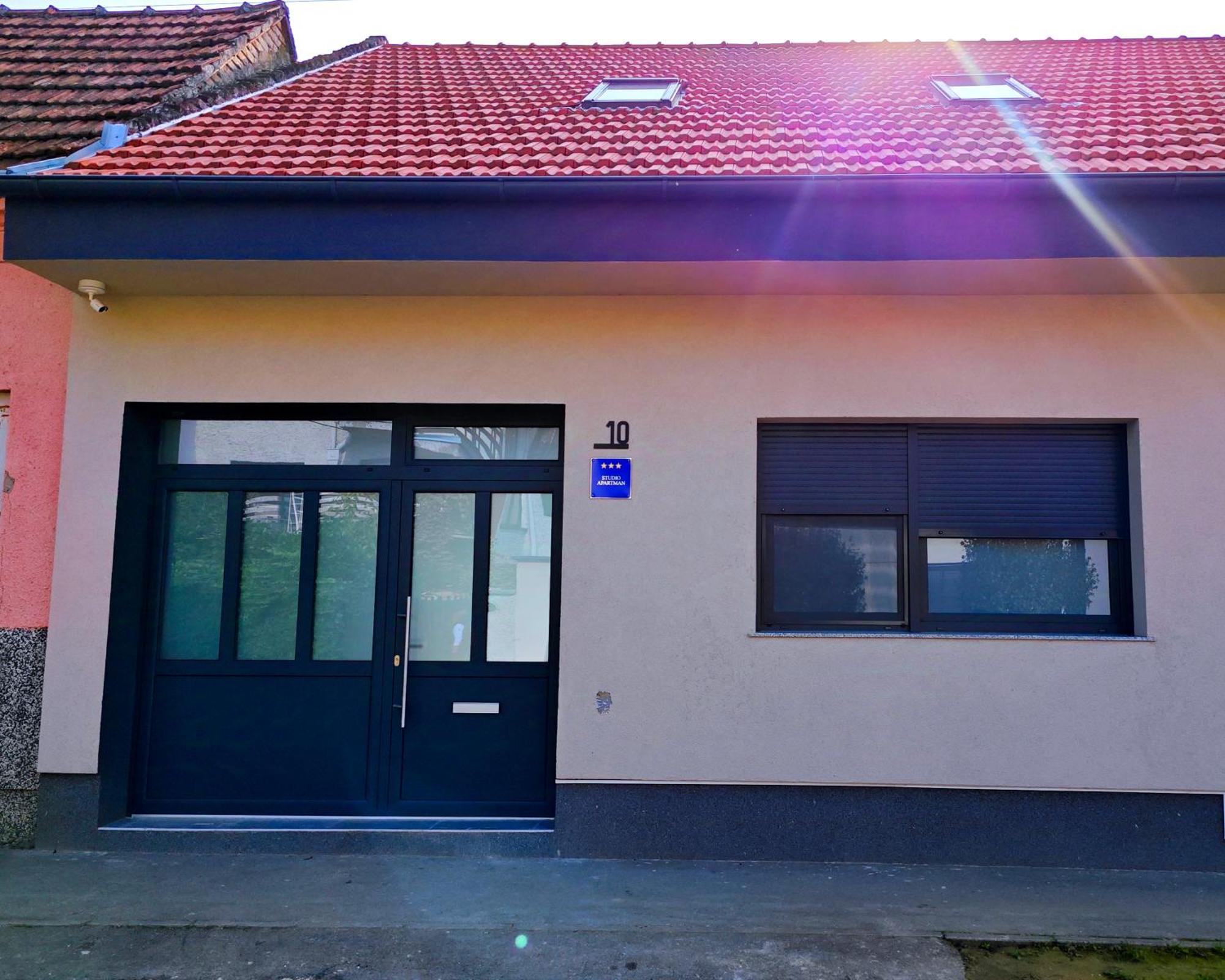 Apartmani Jana Όσιγιεκ Εξωτερικό φωτογραφία